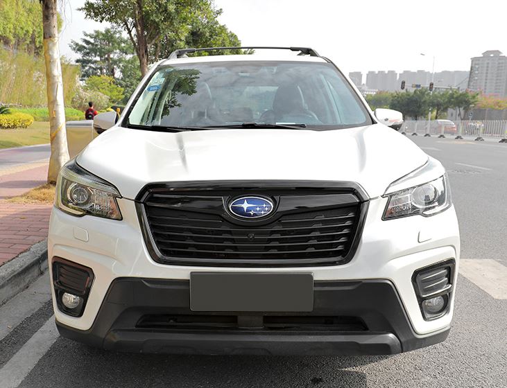 Ốp mặt calang đen Subaru Forester 19-24