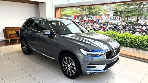 Ốp Viền Đèn Sương Mù Trên Volvo Xc60 (1 Cặp)