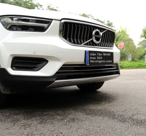 Viền Tản Nhiệt Bạc Volvo Xc40 (Inox 304)